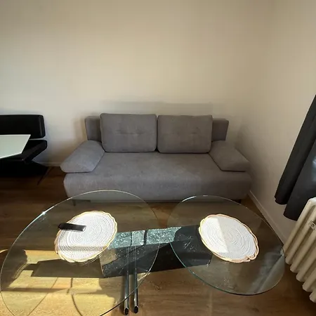 Fachwerk Und Moderne - Gemuetliche Mit 2 Schlafzimmern Und Offener Wohnkueche *